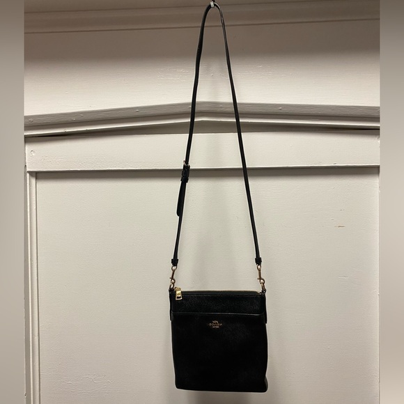 Coach Like-New Crossgrain Leather Crossbody and Wristlet Set - Picture 4 of 10